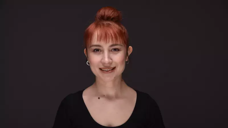 Esra Şaşmaz'ın Büyülü Dünyası: 'Kanatlı Aslan' ile Masal Zamanı Başlıyor!