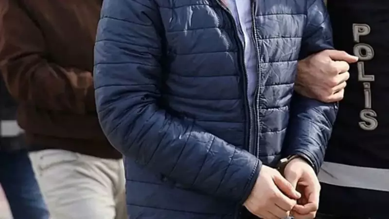 Fatih'te Döviz Bürosuna Silahlı Saldırı: 3 Şüpheli Yakalandı!