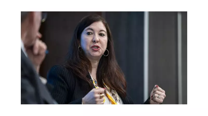 Fed'de Sürpriz İstifa: Adriana Kugler Görevinden Ayrılıyor!