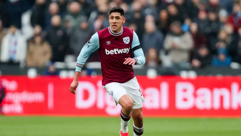 Fenerbahçe, Yıldız Futbolcu Edson Álvarez'e Göz Kırptı! Transfer Bombanası Detayları