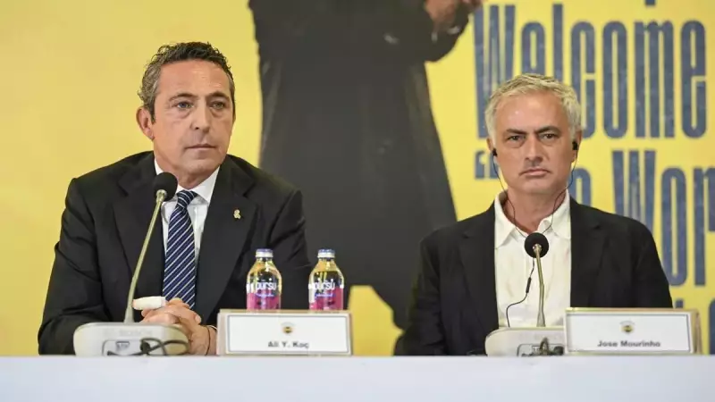 Fenerbahçe'de Deprem: Mourinho'nun Geleceği İçin Kritik Görüşmeler Sürüyor!