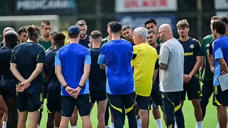 Fenerbahçe'nin Feyenoord Maçı İçin Kamp Kadrosu Belli Oldu: İşte Detaylar!