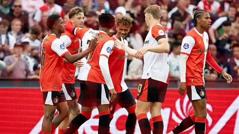 Feyenoord, Wolfsburg'u Fenerbahçe'ye Karşı Hazırlık Maçında 4-0'la Geçti!
