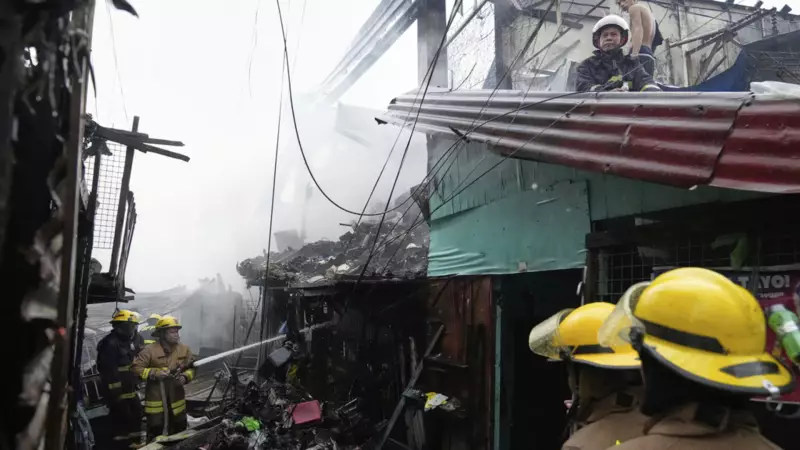 Filipinler'deki Yangın Felaketi: Alarm Seviyesi Üçe Yükseldi!