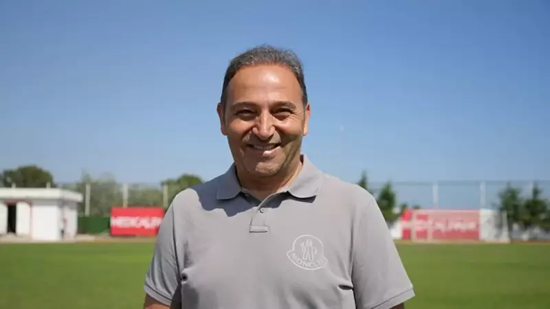 Fuat Çapa'dan UEFA Listesi İçin Bomba Açıklama: '2 Yabancı Oyuncu Daha Geliyor!'