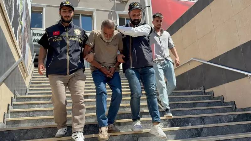 Galata Köprüsü'nde 'Bul Karayı Al Parayı' Operasyonu: Efsanevi Kumarbaz Yakayı Ele Verdi!