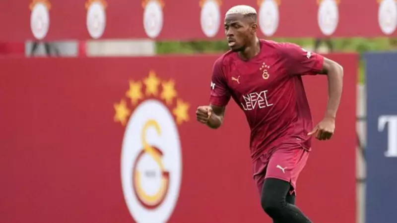 Galatasaray'da Osimhen Rüzgarı! İlk Antrenmanda Fırtına Gibi Esti