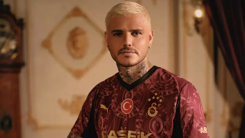 Galatasaray'ın Yeni Alternatif Forması Göz Kamaştırıyor: Galatasaray Lisesi Detayı Büyüledi!