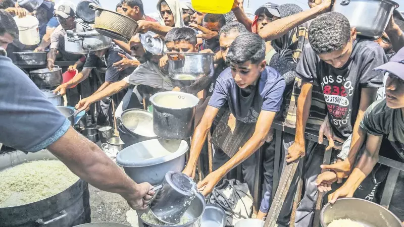 Gazze'de Bir Babanın Çaresizliği: Bebeğine Süt Bile Bulamıyor!