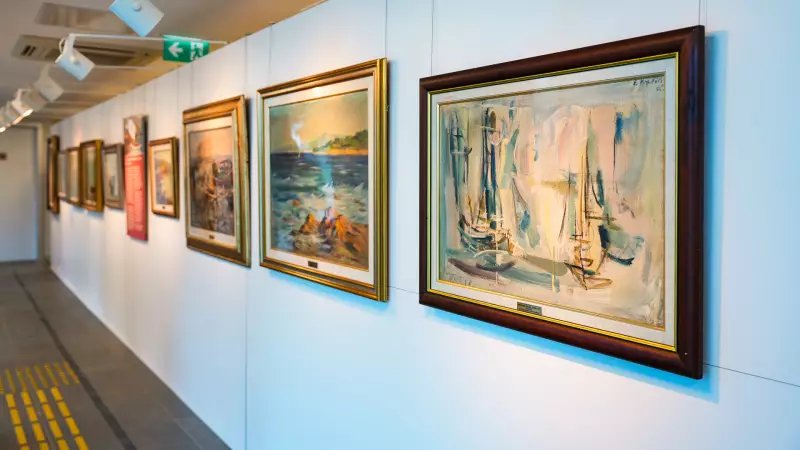 Gelibolu'da Mavinin Büyüsü: Tarih ve Doğanın Dansı