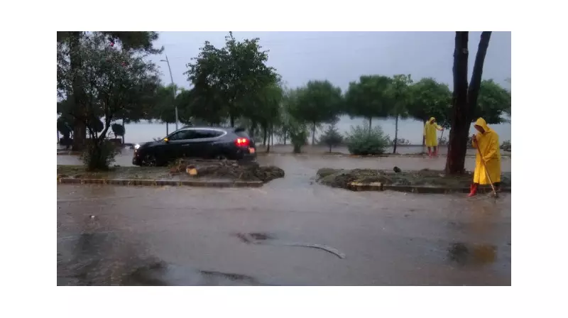 Giresun'da Gökgürültülü Sağanak Uyarısı: Şemsiyelerinizi Hazırlayın!
