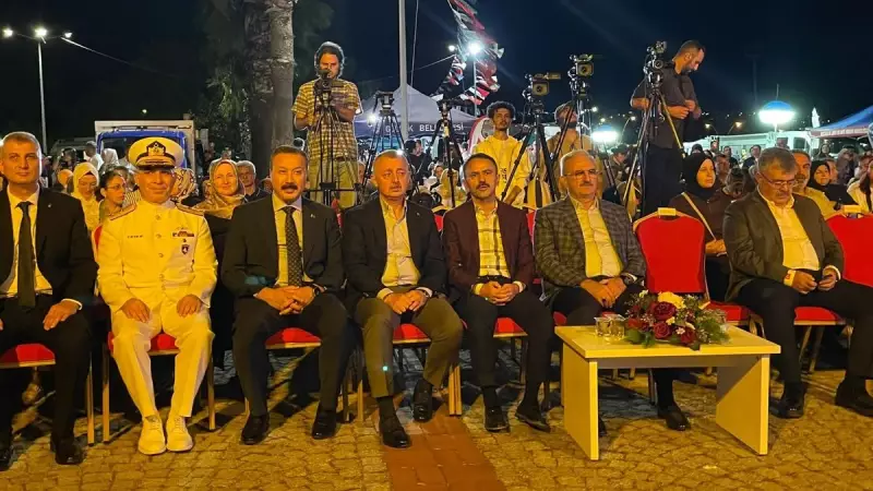 Gölcük Depremi'nin 26. Yılında Acılar Tazelendi: 17 Ağustos Şehitleri Dualarla Anıldı