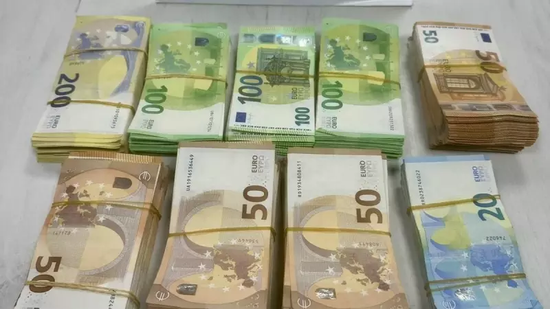 Gümrükten 102 Bin Euro Skandalı! Paraları Şok Edici Bir Yere Saklamışlar