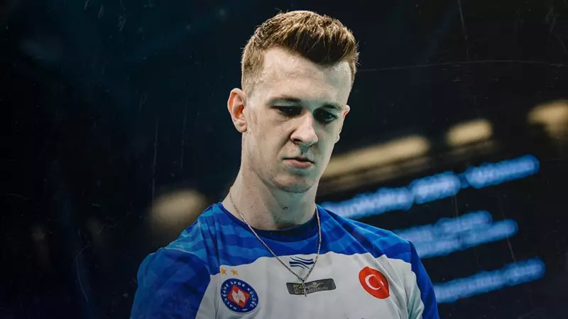 Halkbank ve Sotol, Futbol Sahasında Evlilik Yıldönümünü Kutladı!