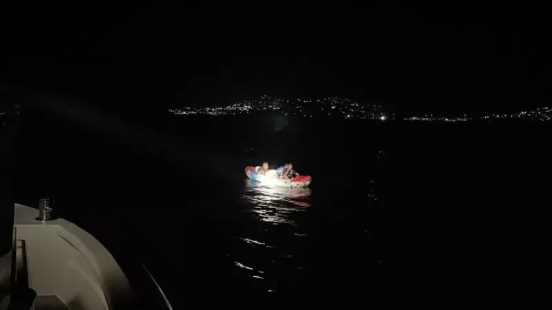 Şişme Kanoda Yakalanan 3 Göçmenin Dramı: İHA Görüntüleriyle Anbean Takip Edildi!
