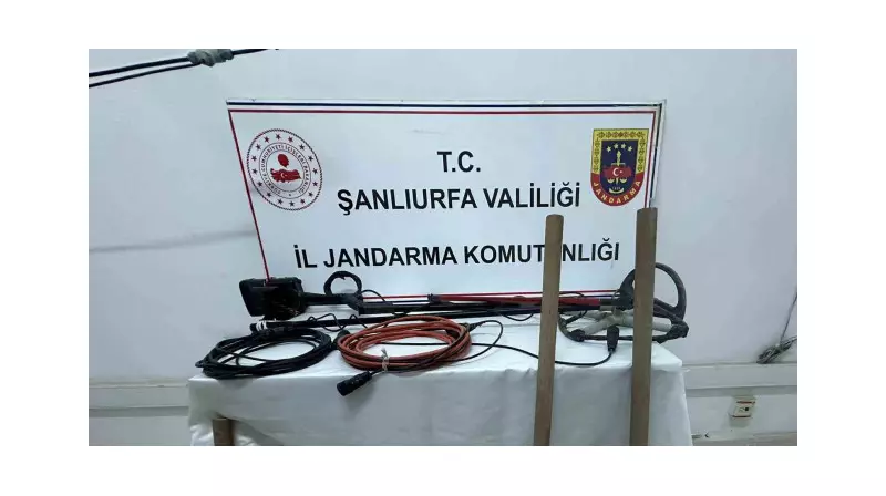 Jandarma Define Avcılarını Basarak 4 Kişiyi Gözaltına Aldı! İşte Çarpıcı Detaylar