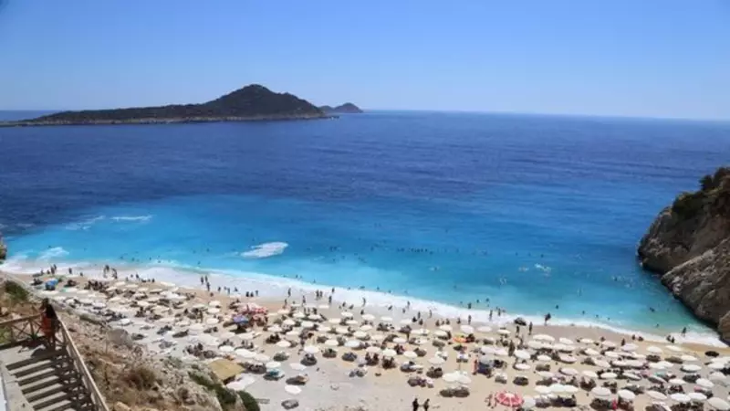 Kaputaş Plajı: Muğla'nın Saklı Cennetinde Bir Gün Geçirmek İçin 5 Neden