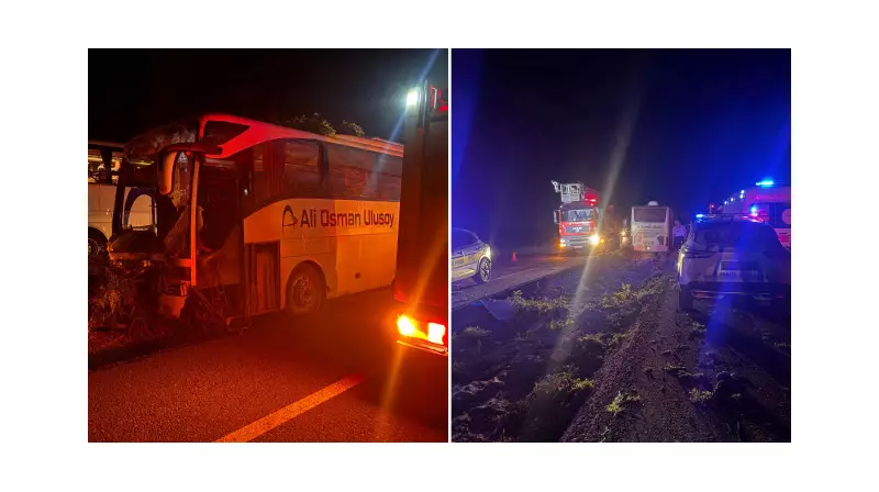 Kayseri'de Feci Kaza: Otobüs Refüjdeki Ağaçlara Çarptı! 1 Can Kaybı, 13 Yaralı