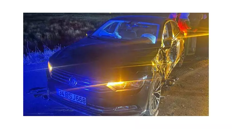 İki Araç Şiddetli Şekilde Çarpıştı: 4 Kişi Yaralandı!