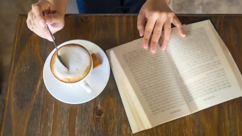 Kitaplar Hâlâ Moda! Bilim, Neden Okumaya Devam Etmemiz Gerektiğini Açıklıyor