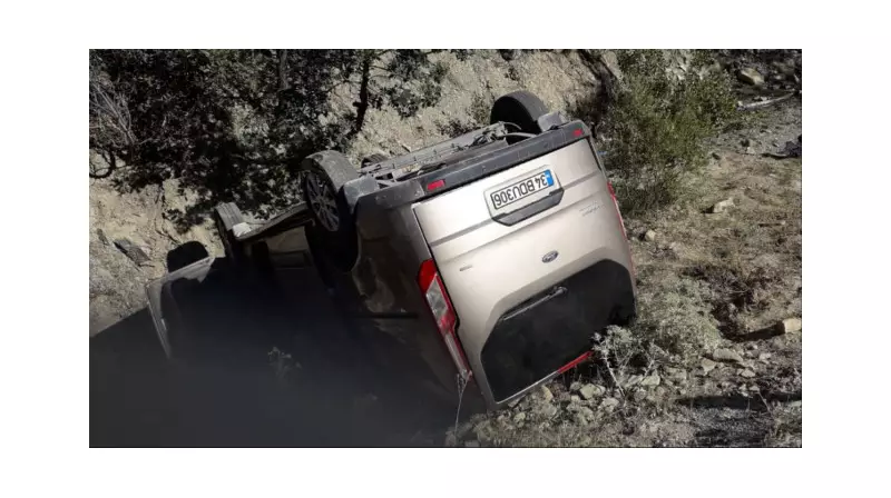 Korkunç Kaza! Hafif Ticari Araç Şarampole Uçtu: 6 Yaralı