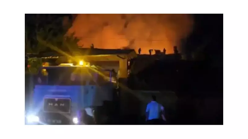Kütahya'da Feci Yangın: Dört Ev Kül Oldu! İşte Çarpıcı Detaylar