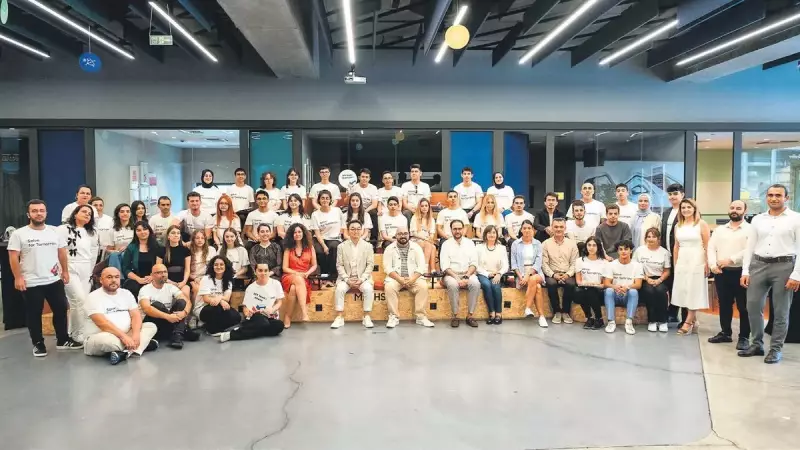 Liseliler Dünya Pazarına Açılıyor: Uluslararası E-Ticarette Fırsat Kapısı Aralandı!