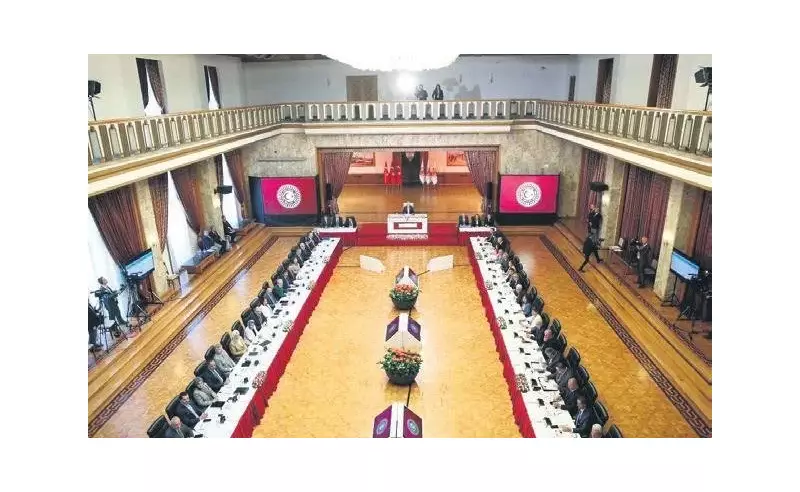 Meclis'te Gözyaşlarına Boğulan Anlar: Tarihi Günün Duygusal Yansımaları