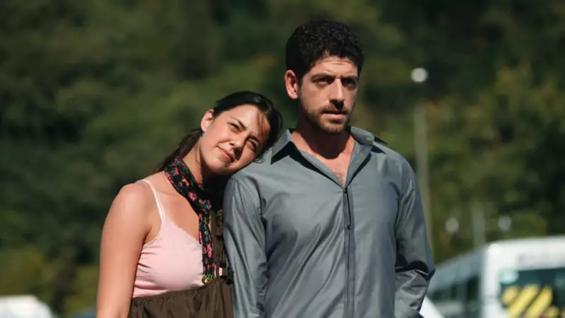 Melis Birkan'dan Şok İtiraf: 'Bunlar Filmlerde Olur' Deyip İsyan Etti! Dalga mı Geçiyorlar?