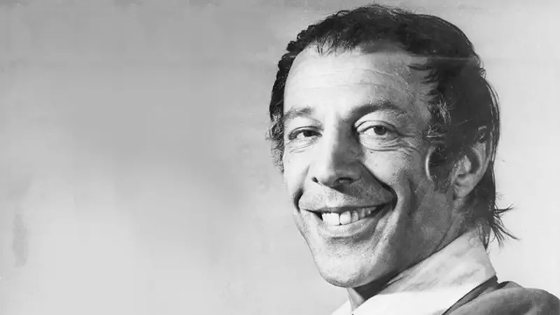 Münir Özkul'un Anısına Özel Pul Basıldı: Efsane Oyuncu Unutulmadı!