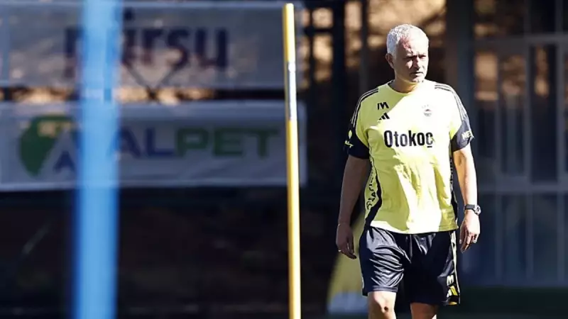 Mourinho'nun Gözdesi! Fenerbahçe'nin Genç Yıldızına Avrupa'dan Teklif Yağmuru