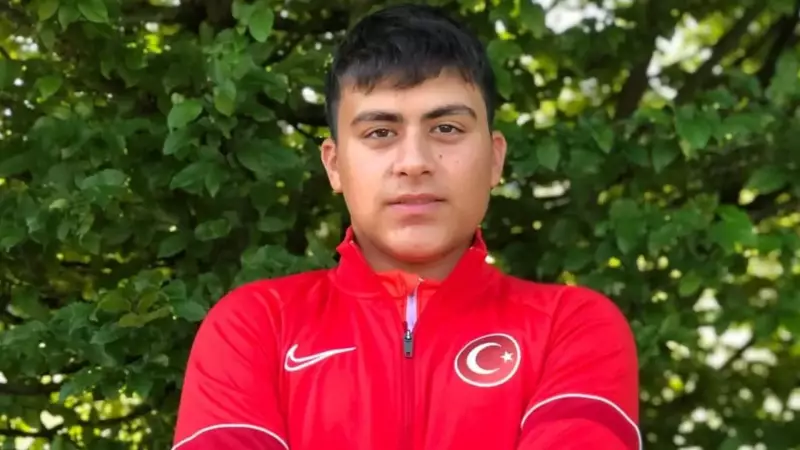 Muaz Erdem Madran, Çekya'da Altın Madalya Kazanarak Türkiye'yi Gururlandırdı!