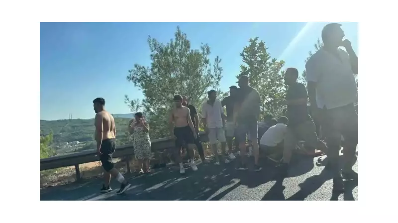 Muğla-Antalya Karayolu'nda Korkunç Zincirleme Kaza: 1'i Ağır 2 Yaralı