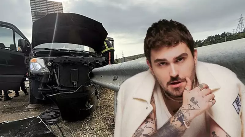 Ünlü Şarkıcı Çağan Şengül'ün Minibüsü Bariyere Çarptı: Konser Yolunda Kaza!