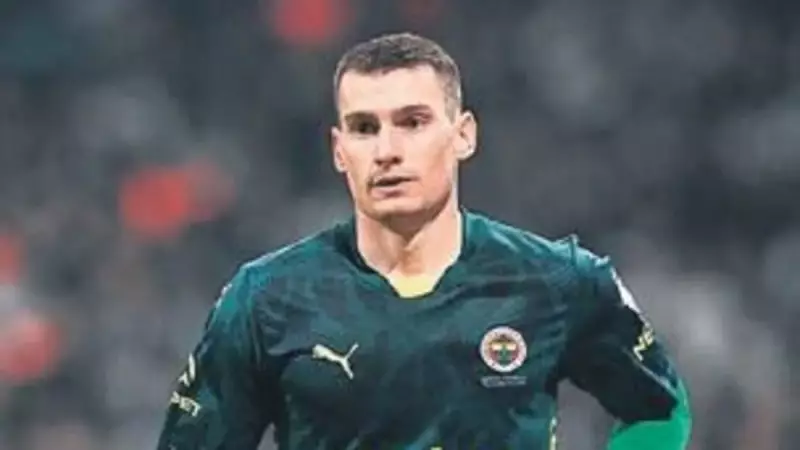 Nottingham Forest, Livakovic'i İsteyecek! İşte Transferin Detayları