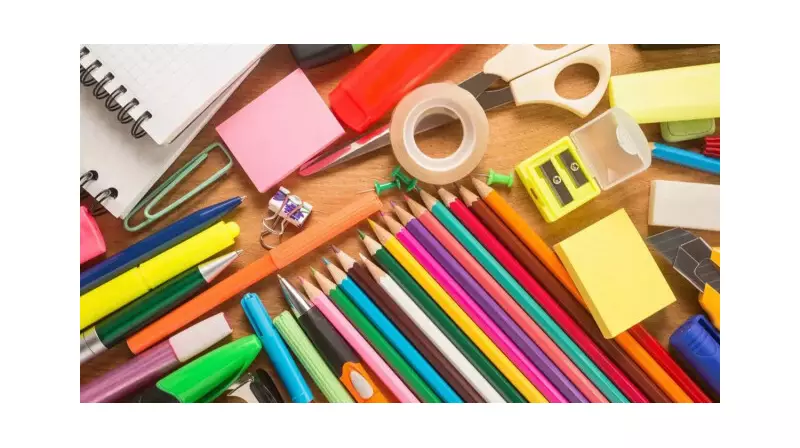 Okul Alışverişinde Dikkat Edilmesi Gerekenler: Çocuğunuz İçin En Güvenli Kırtasiye Ürünlerini Nasıl Seçersiniz?