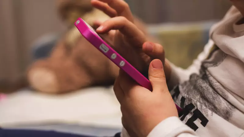 Okul Öncesi Kritik Uyarı: Ekran Bağımlılığı Çocukları Nasıl Etkiliyor? Uzmanlar Ekran Detoksu Öneriyor!