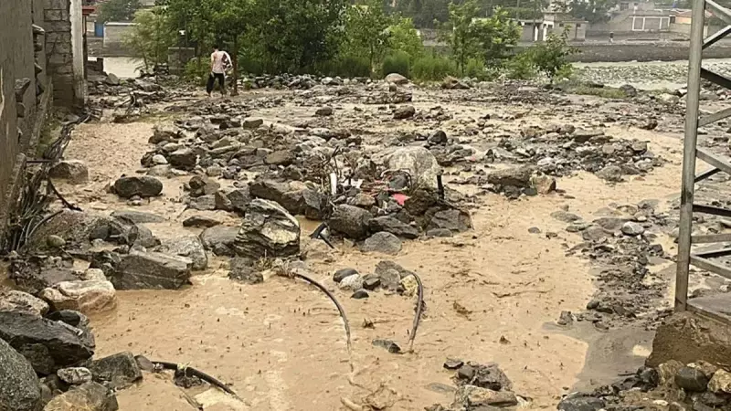 Pakistan'da Onarım Faciası: Heyelan 15 Can Aldı!