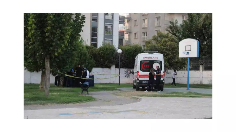 Parkta Hareketsiz Yatan Şahısın Hazin Sonu: 112'ye Bildirildi, Hayatını Kaybettiği Anlaşıldı