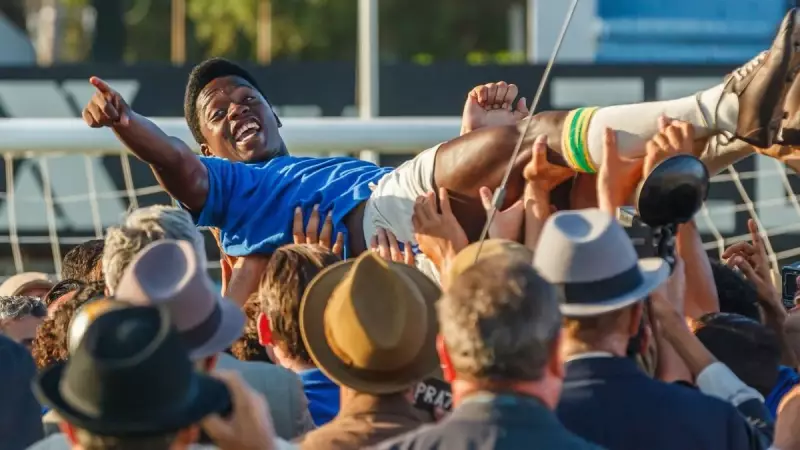 Pele'nin Efsanevi Yaşamı Bu Akşam TV'de! 'Bir Efsanenin Doğuşu' Filmiyle Unutulmaz Anlar
