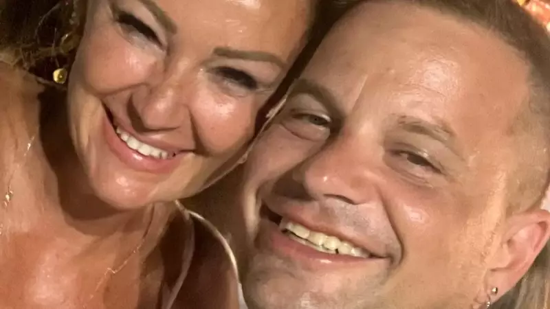 Pınar Altuğ ve Eşi Yağmur Atacan'dan Yaz Aşkı Paylaşımı: 'Yaz Hiç Bitmesin' Dedirten Anlar!