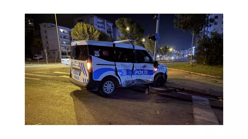 Polis Aracı Korkunç Kazaya Karıştı: Yaralılar Arasında Memurlar da Var!