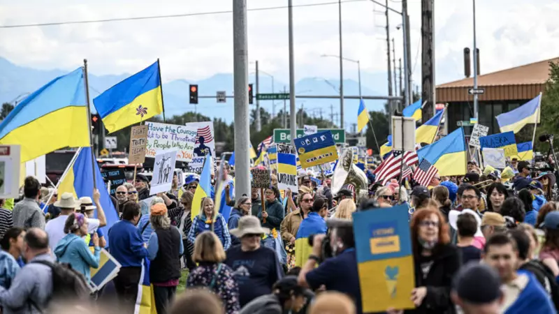 Putin-Trump Görüşmesi Öncesi Alaska'da Ukrayna Protestosu: Dünya Tepkisi Büyüyor!