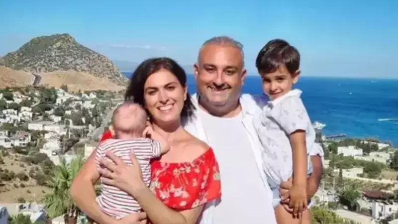 Rüştü Onur Atilla ve Çocuklarıyla Tatil Keyfi: 'Barışmadık, Ama Mutluyuz'