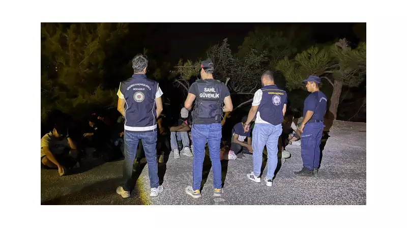 Sahil Güvenlik'ten Kaçak Göçmen Operasyonu: 19 Kişi Yakalandı!
