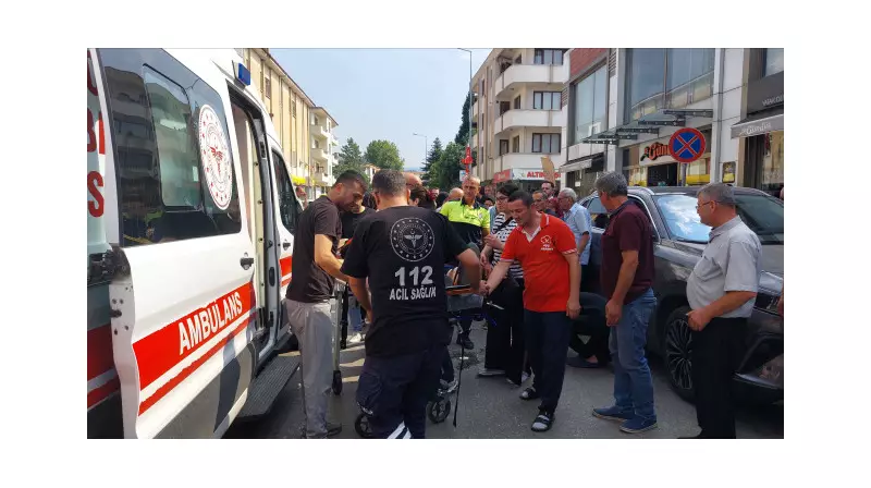 Sakarya'da Korkunç Kaza: Kamyonet Yayaya Çarptı, Yaralı Var!