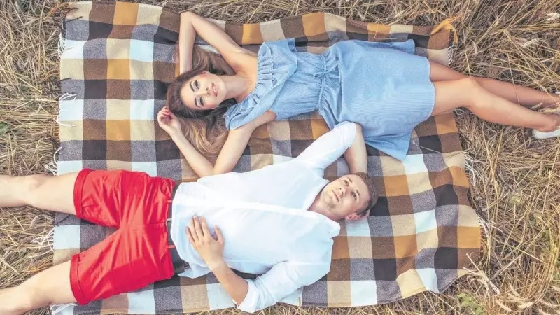 Sağlıklı İlişkinin Sırrı: Yan Yana Ama Özgür!