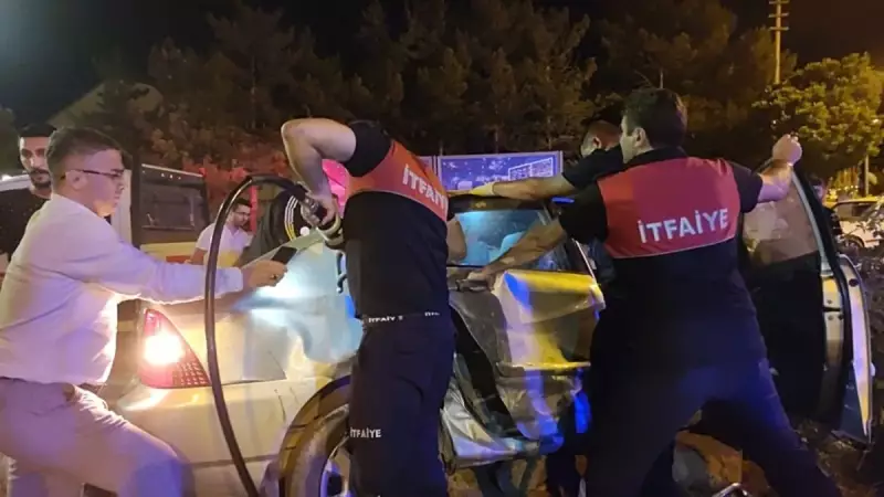 Sivas'ta Kavşakta Yaşanan Feci Kaza: 7 Kişi Yaralandı!