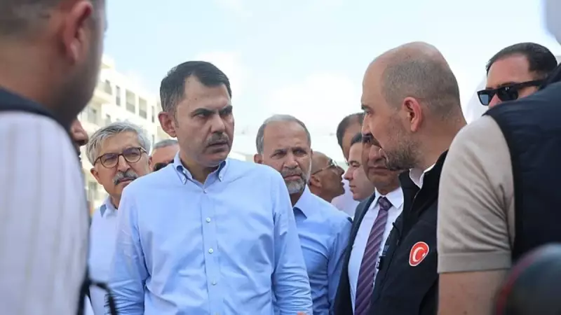 İskenderun Sahili'nde Devam Eden Yenileme Çalışmaları Göz Kamaştırıyor: Bakan Kurum Detayları Paylaştı!