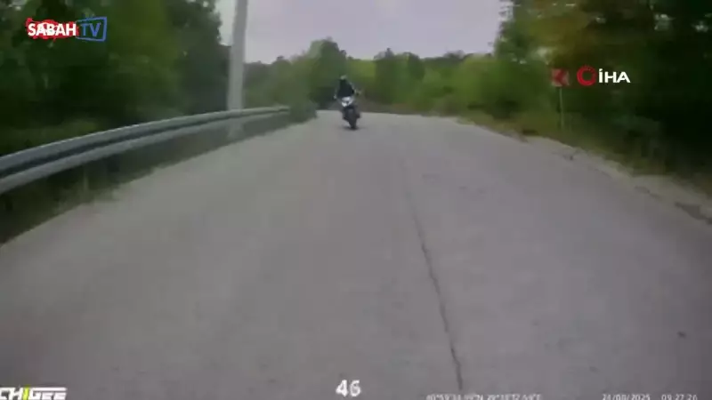 Sokakta Aniden Açılan Yarık: Genç Kadını Yutan Ölüm Çukuru Kameralara Yakalandı!